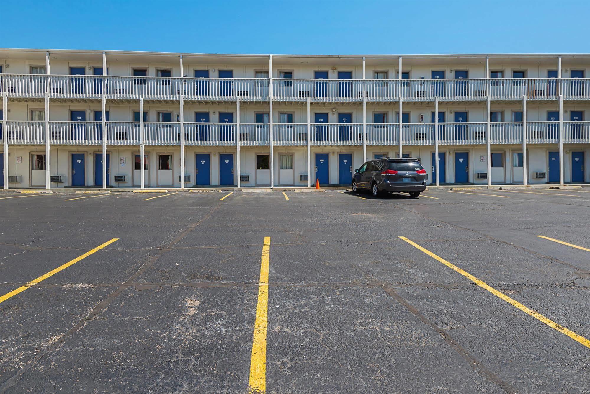 Motel 6-Blue Springs, Mo Exterior foto